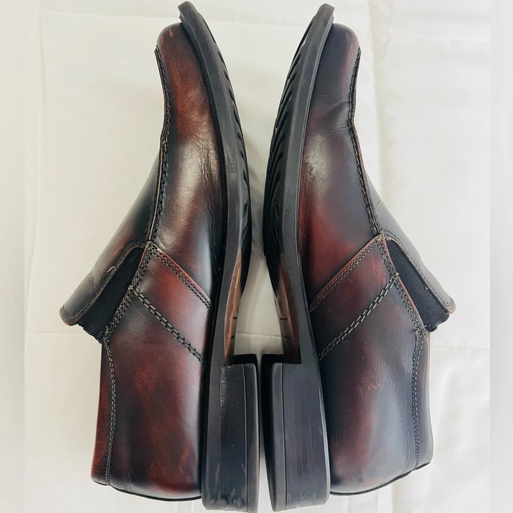 VENTURINI FOR MEN DARK BROWN LEATHER SLIP‎ ON DRESS LOAFERS SIZE 9